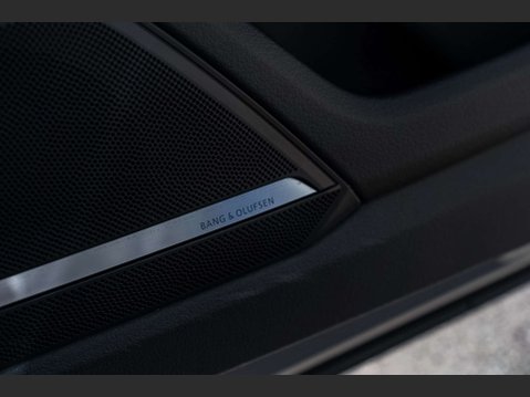 Audi RS6 4.0 RS 6 Carbon Black TFSI MHEV Quattro Auto 4WD 5dr 19