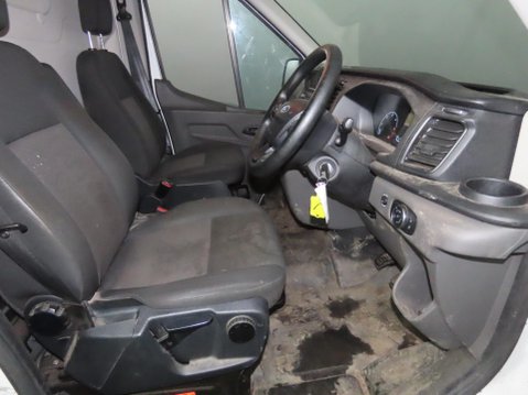Ford Transit 2.0 350 EcoBlue Leader FWD L2 H2 Euro 6 (s/s) 5dr 7