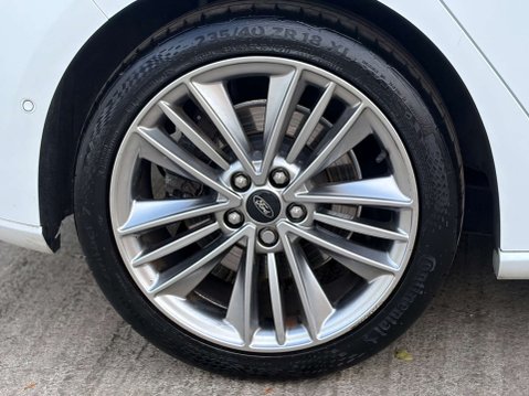 Ford Focus 1.0 Focus Vignale Auto 5dr 23