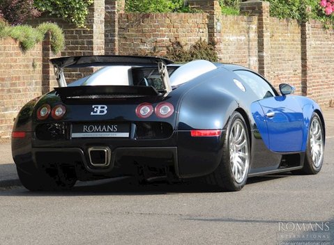 Bugatti Veyron 16.4 6