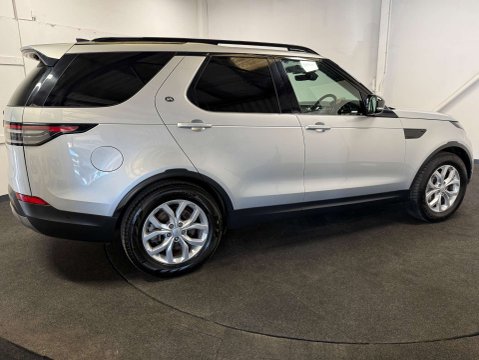 Land Rover Discovery 3.0 Discovery SE SD6 Auto 4WD 5