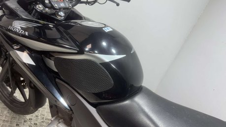 Honda CBF125 CBF 125 2010 RUNNING PROJECT BIKE 26K LEARNER LEGAL 125CC 12