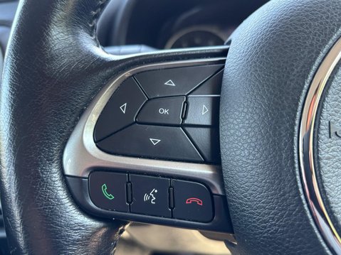 Jeep Renegade LIMITED 22