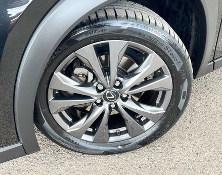 Lexus Ux 2.0 UX 250H F Sport Design 4x2 CVT 5dr 3