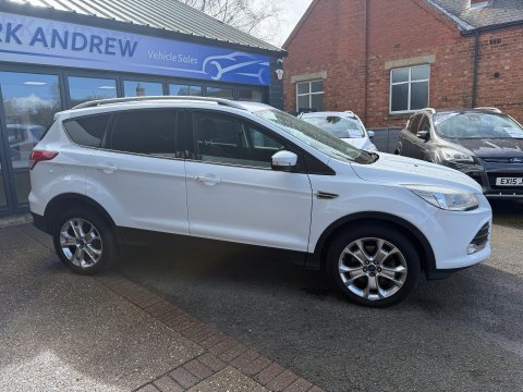 Ford Kuga ZETEC TDCI 4