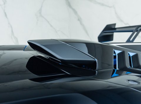 Lamborghini Huracan STO 36