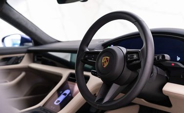 Porsche Taycan TURBO 93KWH 5