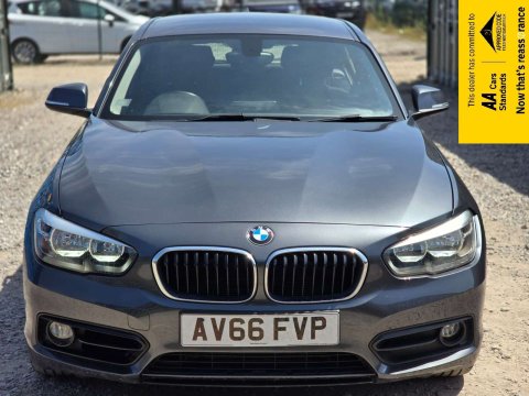 2016 BMW 1 Series thumbnail 3