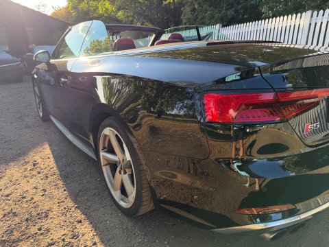 Audi S5 S5 TFSI QUATTRO 12
