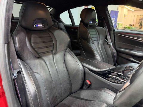 BMW M5 4.4 V8 Saloon 4dr Petrol Steptronic xDrive Euro 6 (s/s) (600 ps) 6