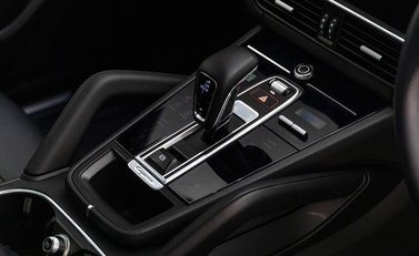 Porsche Cayenne V6 TIPTRONIC 17