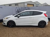 Ford Fiesta ST-3 4