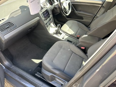 Volkswagen Golf 1.6 SE TDI BLUEMOTION TECHNOLOGY 5 Dr ESTATE 15