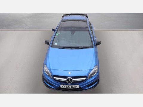 Mercedes-Benz A Class 2.0 A45 AMG 4Matic Auto 4WD 5dr 4