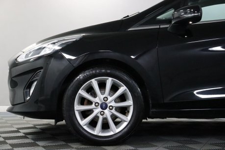 Ford Fiesta TITANIUM X 27