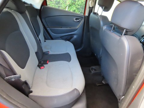 Renault Captur EXPRESSIONPLUS CONVENIENCE ENERGYTCE S/S 8