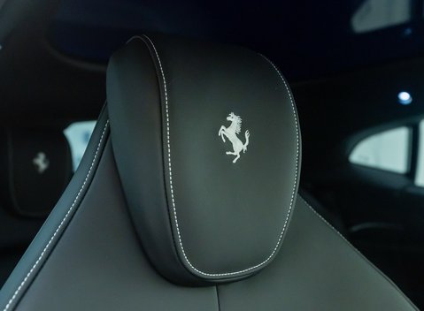 Ferrari Purosangue 16