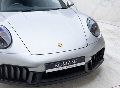 Porsche 911 Carrera GTS (992.2) 40