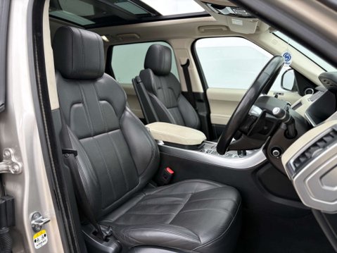 Land Rover Range Rover Sport 3.0 Range Rover Sport HSE SDV6 Auto 4WD 5dr 17