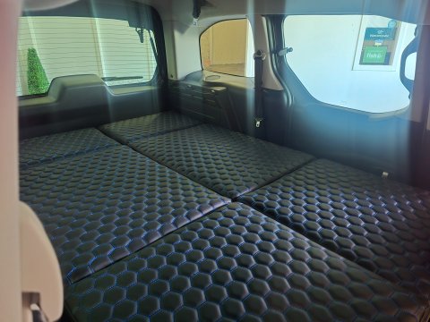 Peugeot Partner BLUE HDI S/S TEPEE ALLURE 15