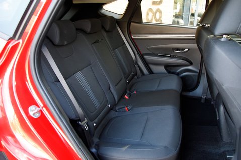 Hyundai TUCSON T-GDI PREMIUM 38