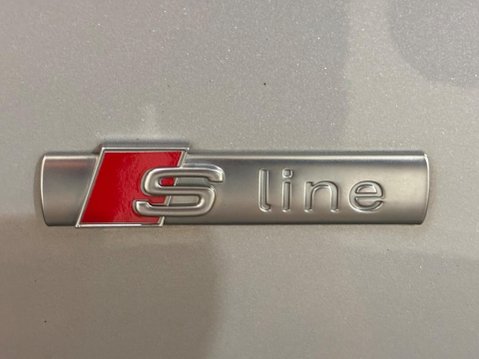 Audi A3 1.6 TDI S line S Tronic Euro 6 (s/s) 4dr (Nav) 57