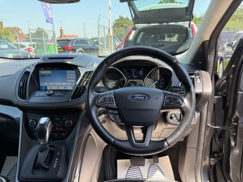 Ford Kuga 1.5T EcoBoost Vignale Auto AWD Euro 6 (s/s) 5dr 38