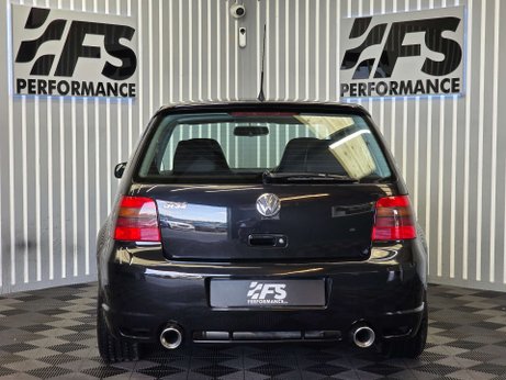 Volkswagen Golf 3.2 R32 Hatchback 3dr Petrol Manual (276 g/km, 240 bhp) 34