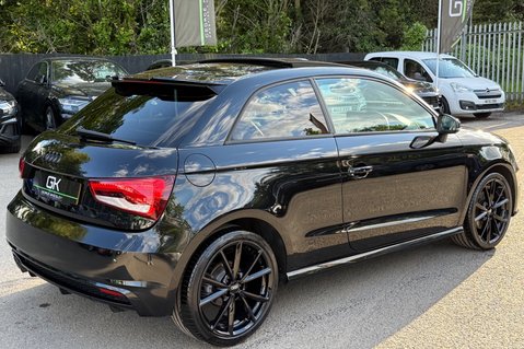 Audi A1 TFSI BLACK EDITION NAV -PANORAMIC SUNROOF - ALL BLACK  7