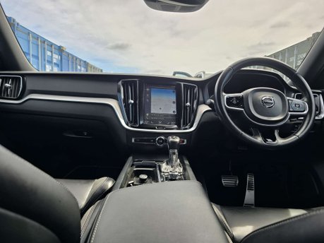 Volvo S60 2.0 T5 R-Design Plus Saloon 4dr Petrol Auto Euro 6 (s/s) (250 ps) 6