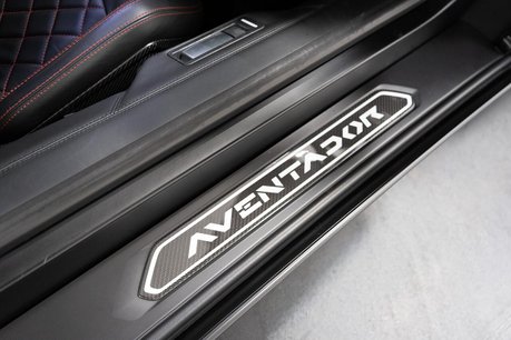 Lamborghini Aventador 6.5 V12 LP 720-4 50 Anniversario Roadster 2dr Petrol ISR 4WD Euro 5 (720 bh 13