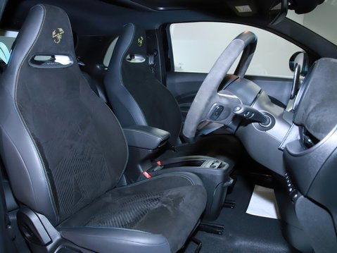 Abarth 500 114kW Turismo 42.2kWh 3dr Auto 21