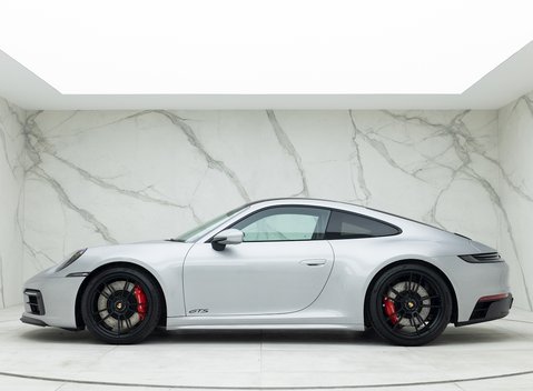 Porsche 911 (992) Carrera 4 GTS 2