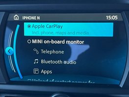 Mini Hatch 1.5 Cooper Sport Auto 3dr 29