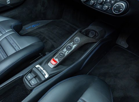 Ferrari 488 SPIDER 27