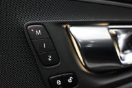 Volvo XC60 2.0 XC60 R-Design B4 MHEV AWD Auto 4WD 5dr 11