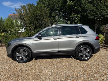 Volkswagen Tiguan 2.0 TDI SEL DSG 4Motion Euro 6 (s/s) 5dr 5