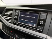 Volkswagen Transporter 2.0 Transporter SE TDI Semi-Auto 5dr 12