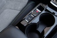 Peugeot 208 GT PREMIUM 37