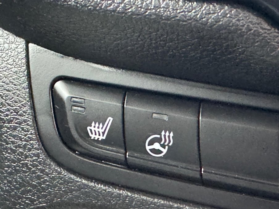 2016 Jeep Renegade — image 23