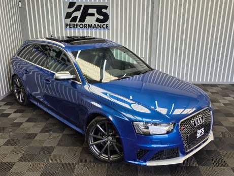 Audi RS4 4.2 FSI V8 Estate 5dr Petrol S Tronic quattro Euro 5 (450 ps) 43