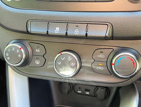 Kia Ceed 1.6 Ceed 2 EcoDynamics CRDi 5dr 30