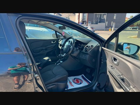 Renault Clio DYNAMIQUE MEDIANAV DCI 9