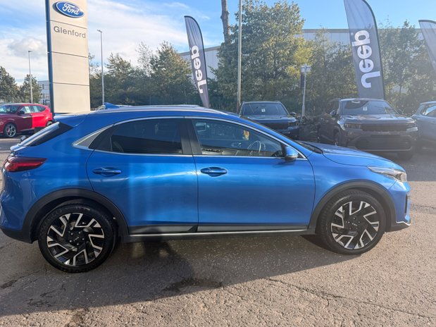 Kia Xceed 3 8