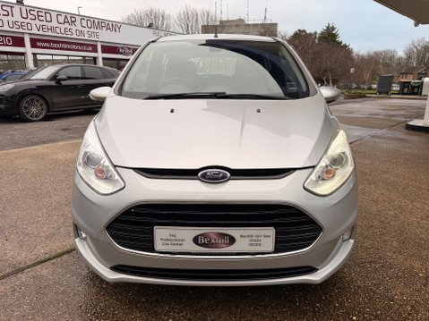 Ford B-Max TITANIUM 8