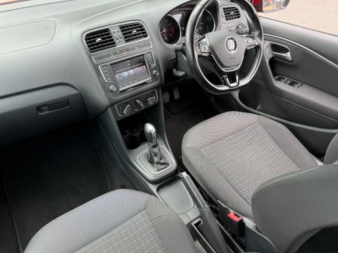 Volkswagen Polo SE TSI AUTOMATIC 15