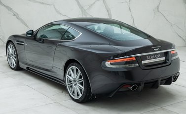 Aston Martin DBS V12 13