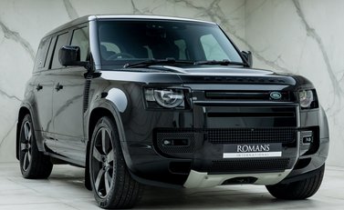 Land Rover Defender 110 V8 P525 6