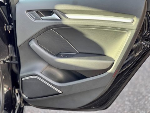 Audi A3 TFSI Sportback Tronic quattro 41