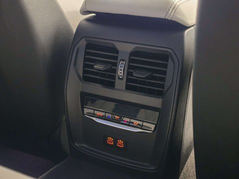BMW M3 3.0 M3 Competition Edition M xDrive Auto 4WD 4dr 38